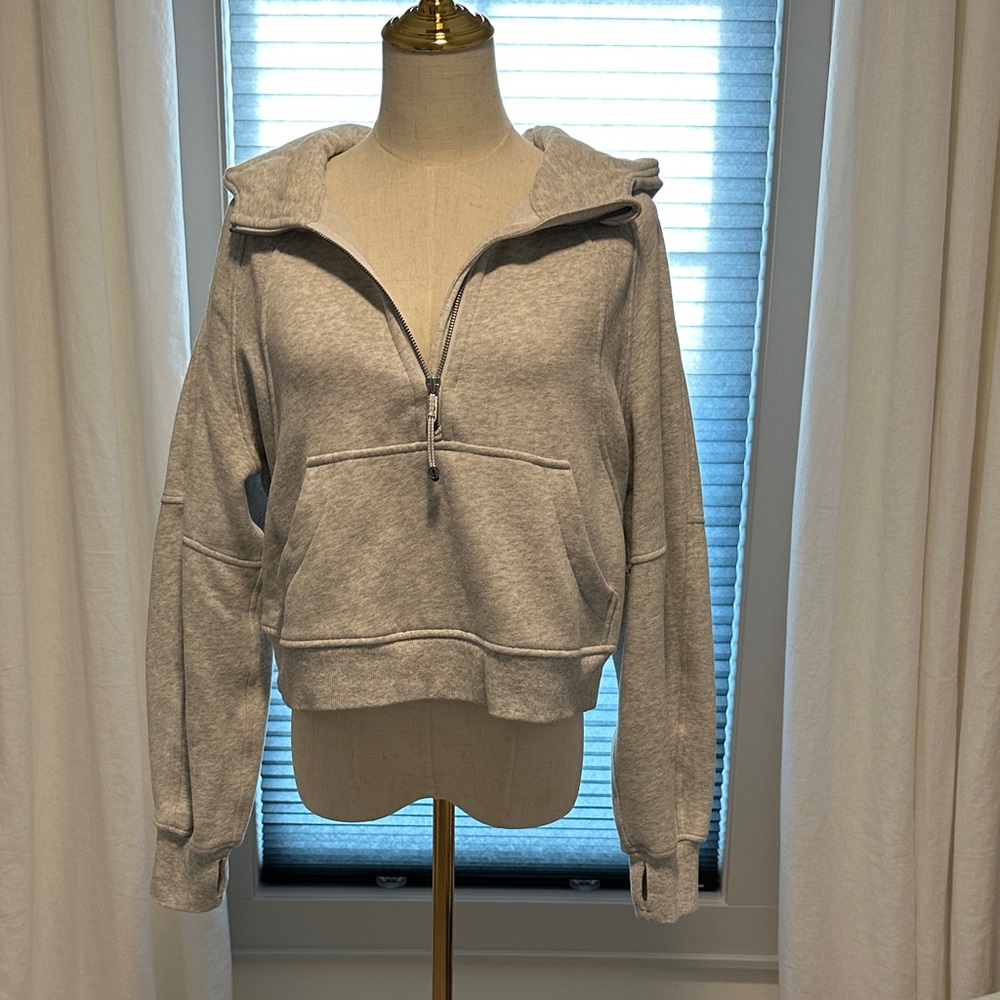 Lululemon Scuba Light Gray Women's Half-Zip Hoodie